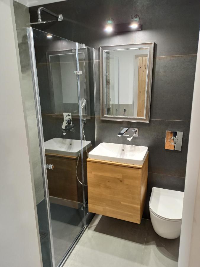 Apartamenty W Scislym Centrum Kupiecka-Drzewna Ζιελόνα Γκόρα Εξωτερικό φωτογραφία