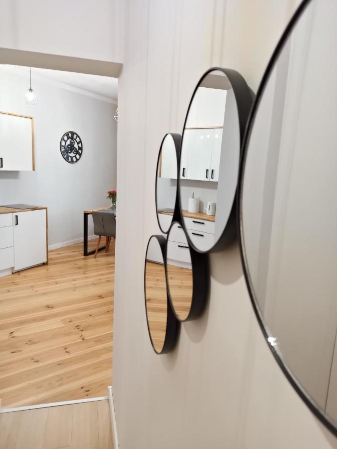 Apartamenty W Scislym Centrum Kupiecka-Drzewna Ζιελόνα Γκόρα Εξωτερικό φωτογραφία