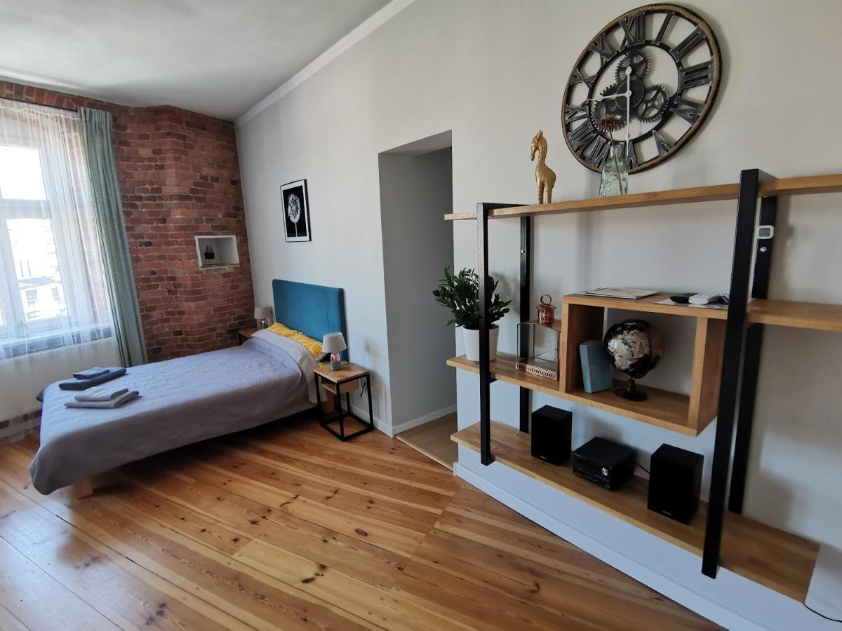 Apartamenty W Scislym Centrum Kupiecka-Drzewna Ζιελόνα Γκόρα Εξωτερικό φωτογραφία
